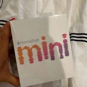 NWT Apple HomePod Mini